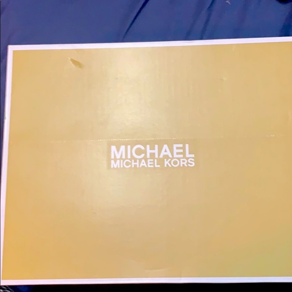 Sold!!!MK Wedge - Picture 1 of 6